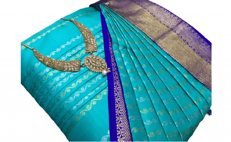 Saree Drapping design 1